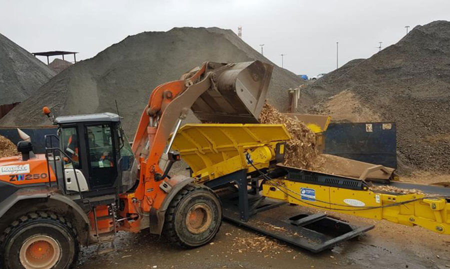 Altholz-Entsorgung-Cuxhaven-Altholzentsorgung-Machulez-M-Logistik-Holz